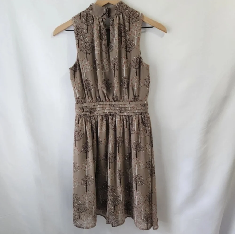 Modcloth Fervour • Fall Tree Dress - Picture 6 of 9